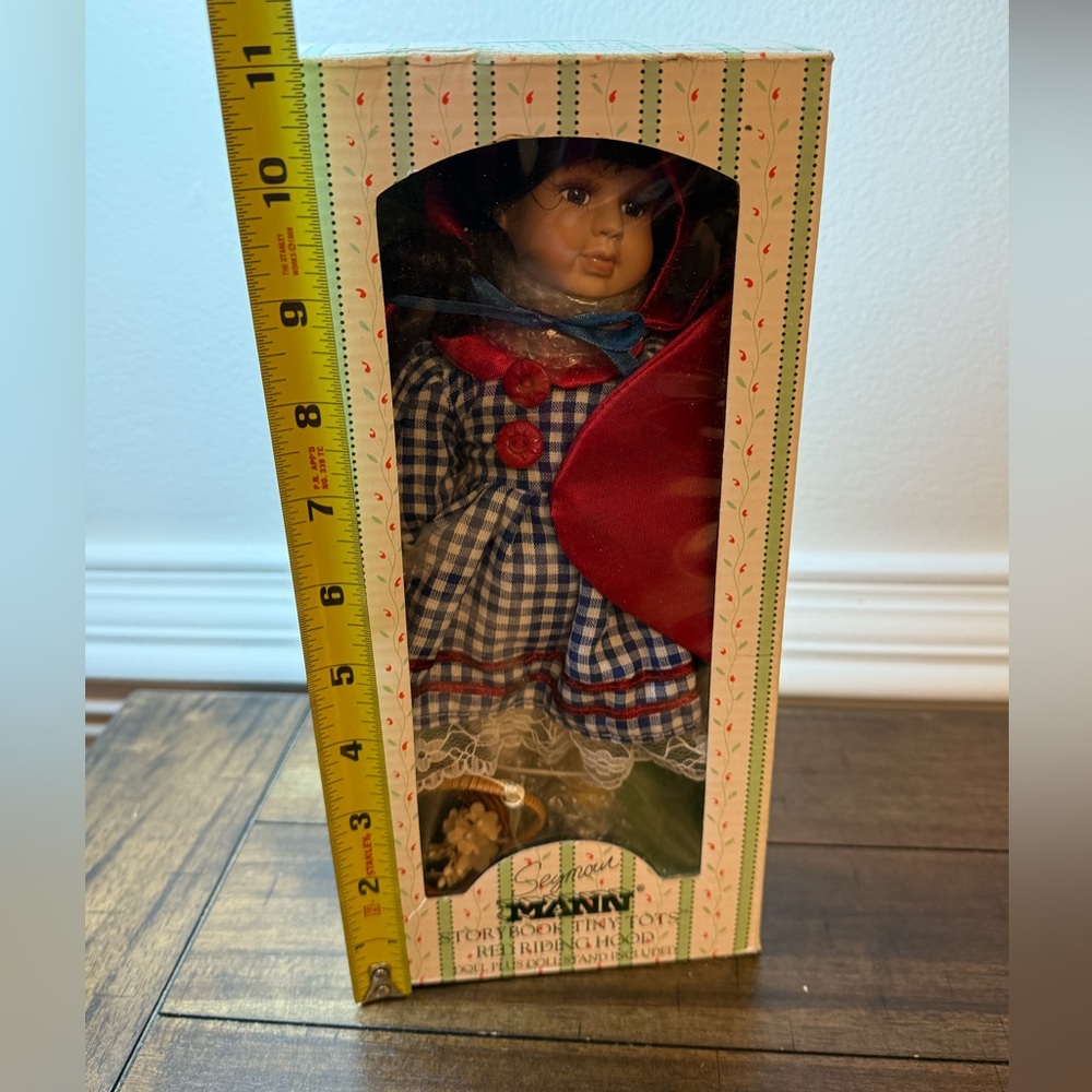 VTG  "SEYMORE MANN TINY TOTS"
LIMITED EDITION Porcelain Doll -
'RED RIDING HOOD'